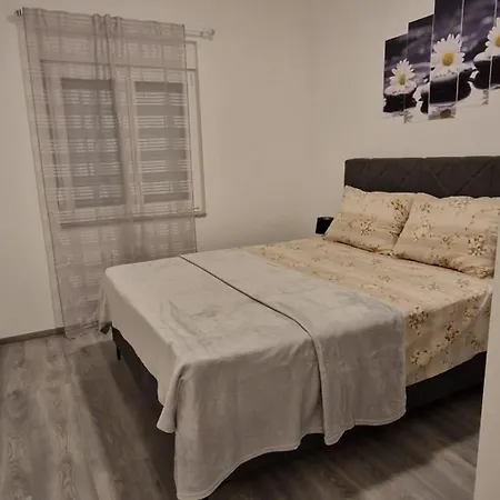 Madonna 1 By Interhome *